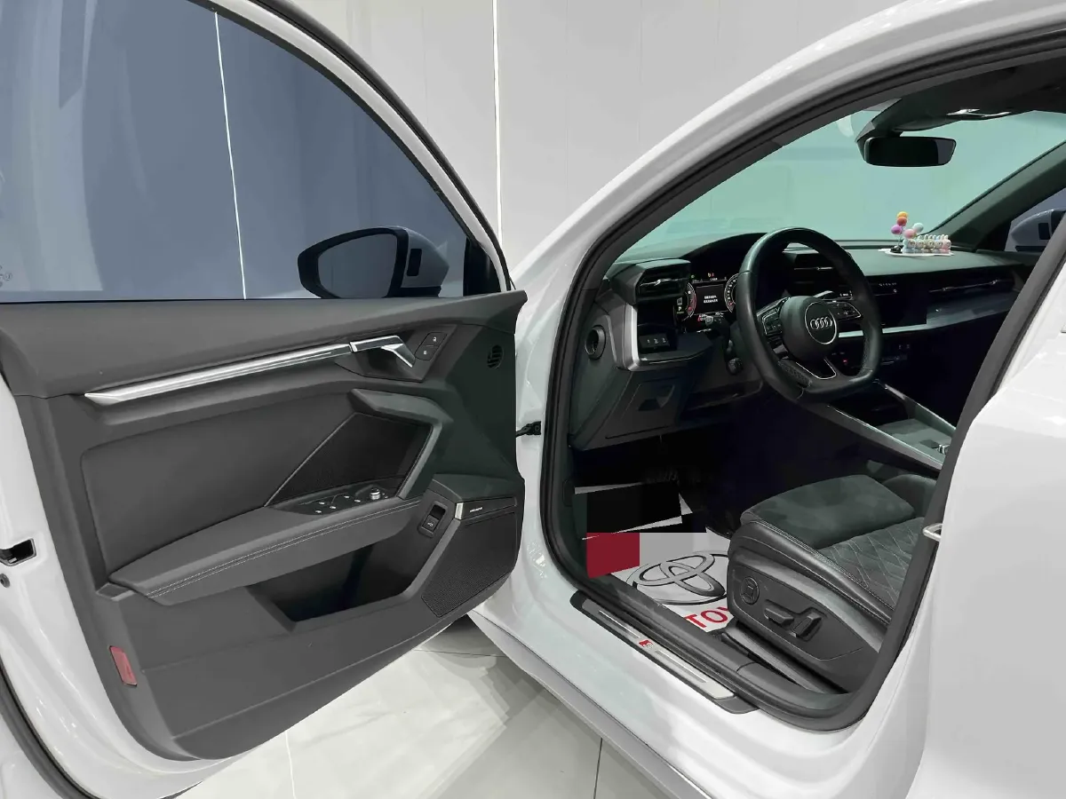 2023 Audi A3 1.4T 150HP L4 7DCT,autocango,china used car exporter,china ev exporter,chinese used car exporter,chinese used ev exporter