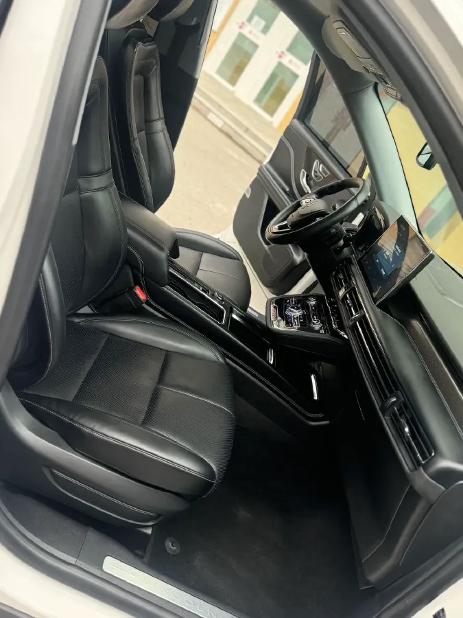 2021 Lincoln Corsair 2.0T 245HP L4 8AT,autocango,china used car exporter,china ev exporter,chinese used car exporter,chinese used ev exporter