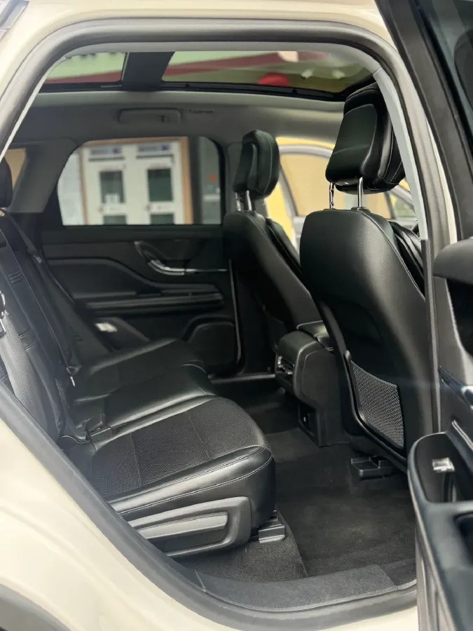 2021 Lincoln Corsair 2.0T 245HP L4 8AT,autocango,china used car exporter,china ev exporter,chinese used car exporter,chinese used ev exporter