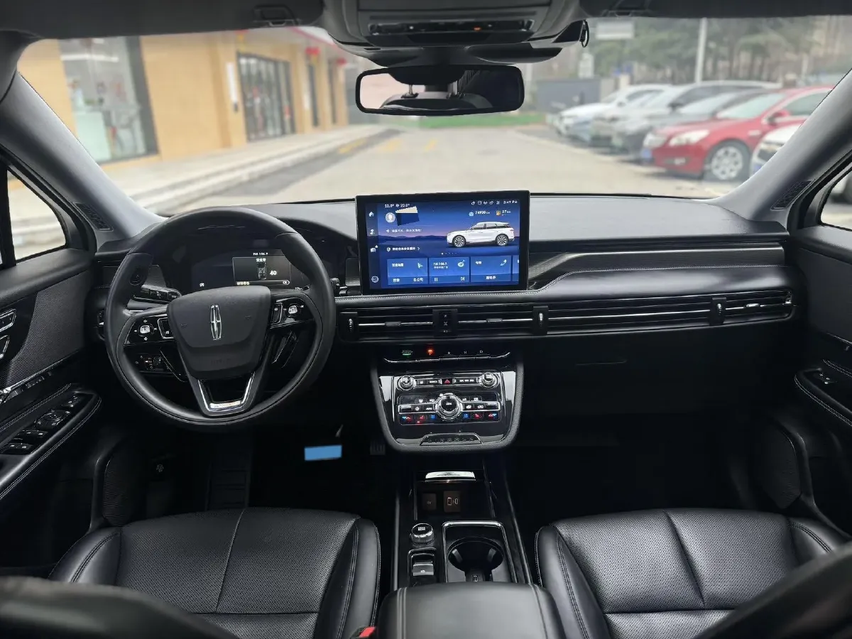 2021 Lincoln Corsair 2.0T 245HP L4 8AT,autocango,china used car exporter,china ev exporter,chinese used car exporter,chinese used ev exporter