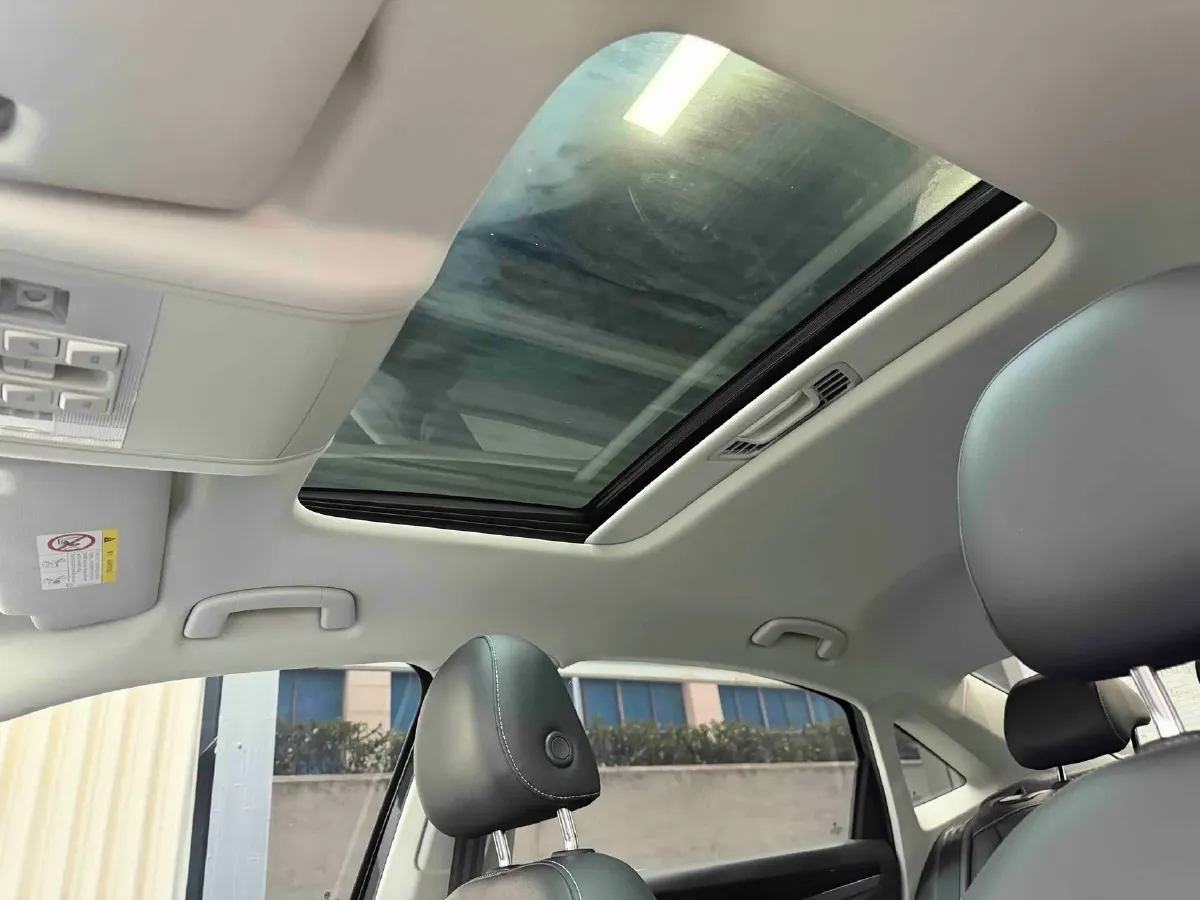 2023 Volkswagen Passat 1.4T 150HP L4 7DCT,autocango,china used car exporter,china ev exporter,chinese used car exporter,chinese used ev exporter