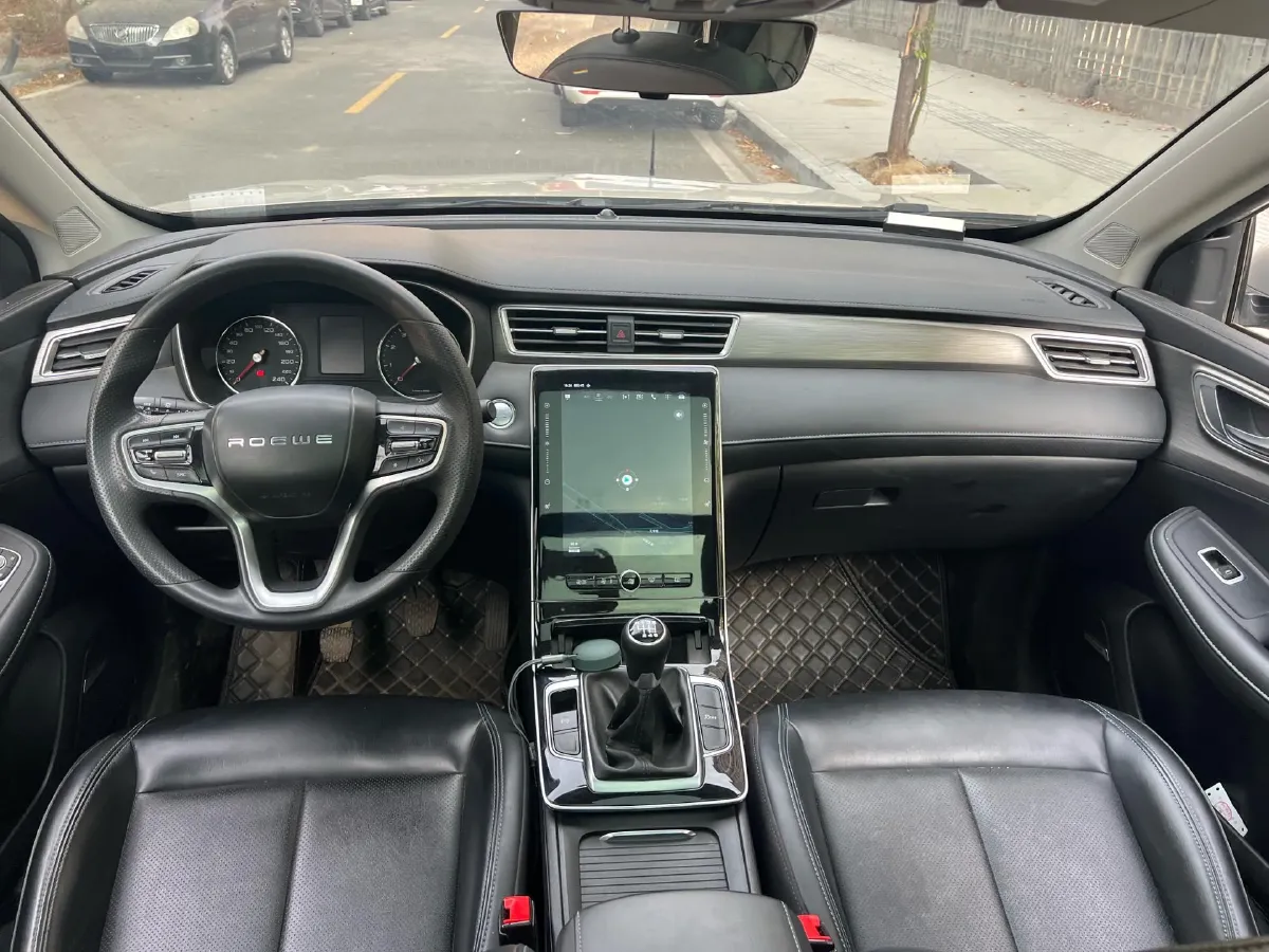 2020 Roewe RX5 1.5T 173HP L4 6MT,autocango,china used car exporter,china ev exporter,chinese used car exporter,chinese used ev exporter