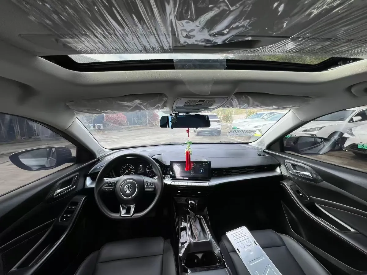 2021 MG 5 1.5L 120HP L4 CVT,autocango,china used car exporter,china ev exporter,chinese used car exporter,chinese used ev exporter