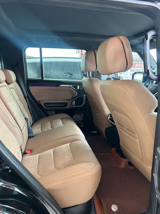 2024 Jetour Traveller 2.0T 254HP L4 7DCT,autocango,china used car exporter,china ev exporter,chinese used car exporter,chinese used ev exporter