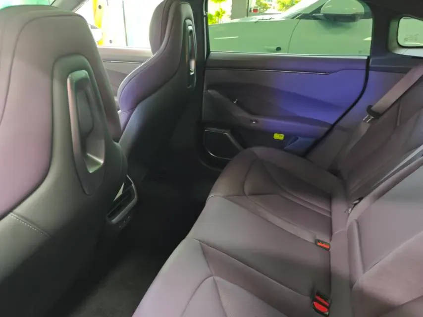 2025 Xpeng P7 BEV,autocango,china used car exporter,china ev exporter,chinese used car exporter,chinese used ev exporter