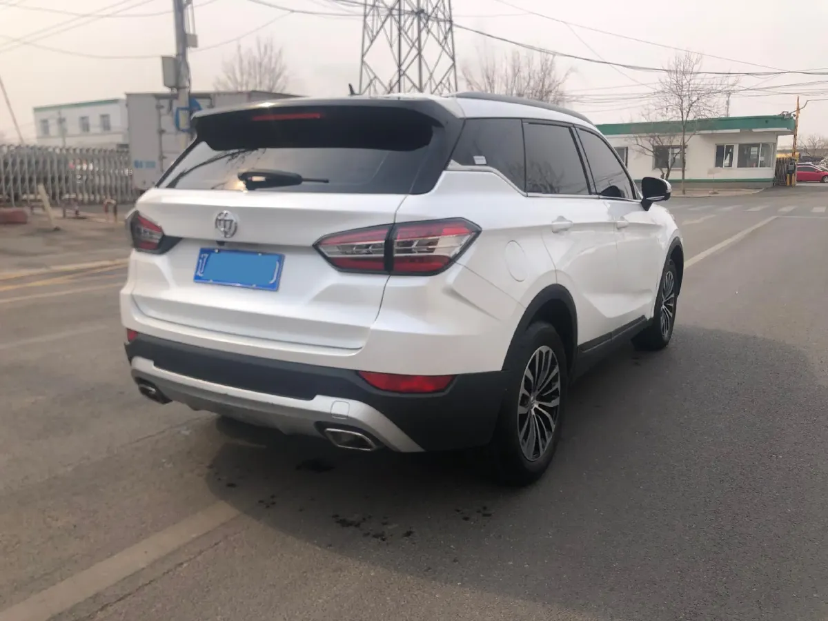 2018 Brilliance Auto V6 1.5T 150HP L4 7DCT,autocango,china used car exporter,china ev exporter,chinese used car exporter,chinese used ev exporter