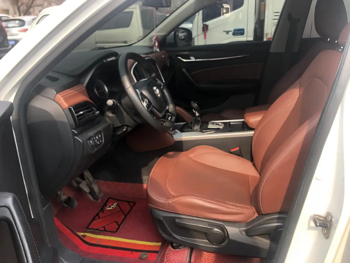 2018 Brilliance Auto V6 1.5T 150HP L4 7DCT,autocango,china used car exporter,china ev exporter,chinese used car exporter,chinese used ev exporter