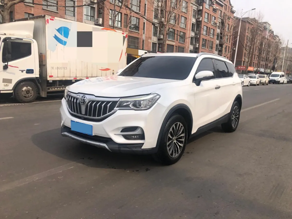 2018 Brilliance Auto V6 1.5T 150HP L4 7DCT,autocango,china used car exporter,china ev exporter,chinese used car exporter,chinese used ev exporter