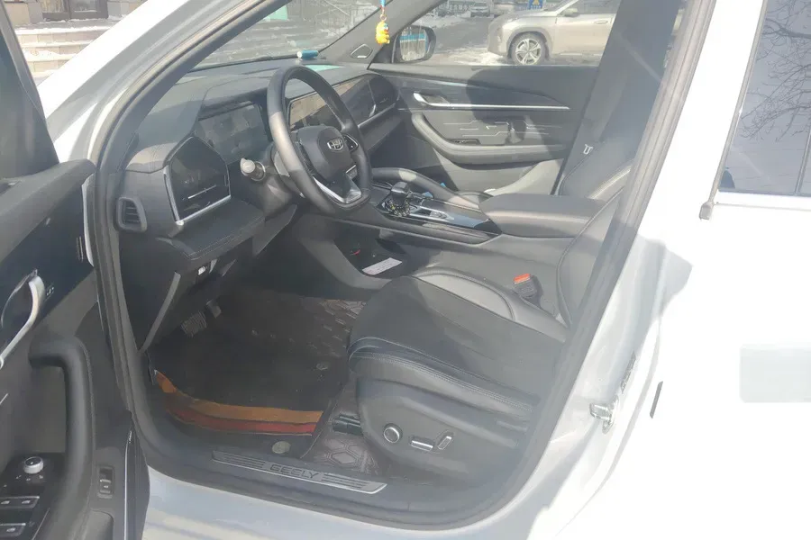 2022 Geely Monjaro 1.5T 150HP L3 3DHT Hybrid,autocango,china used car exporter,china ev exporter,chinese used car exporter,chinese used ev exporter