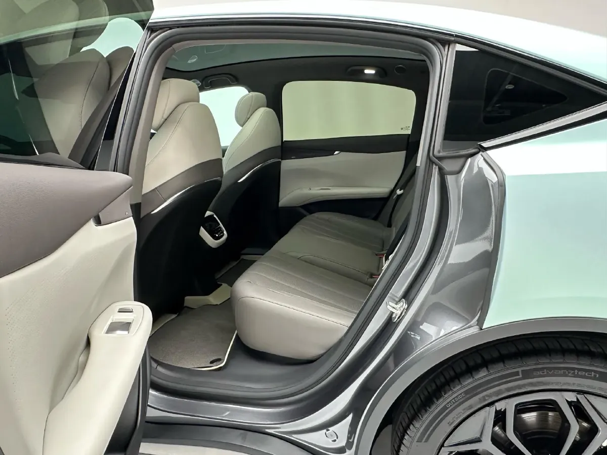 2025 Deepal L07 1.5L 98HP L4 REEV 28.39KWH,autocango,china used car exporter,china ev exporter,chinese used car exporter,chinese used ev exporter