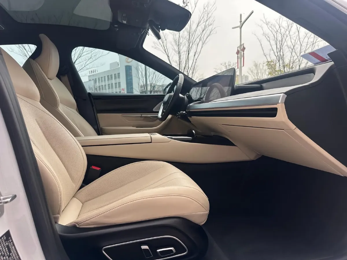 2021 Xpeng P7 BEV 60.2KWH,autocango,china used car exporter,china ev exporter,chinese used car exporter,chinese used ev exporter