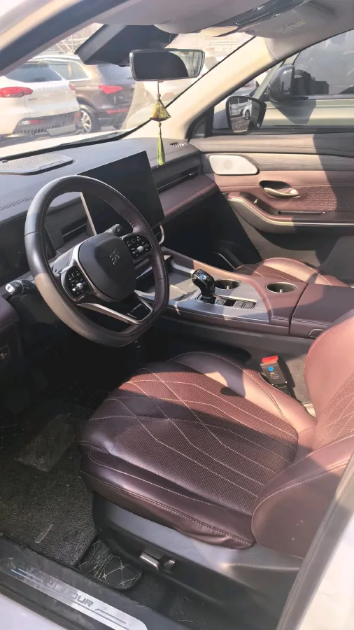 2024 Jetour X90 PRO 2.0T 254HP L4 7DCT,autocango,china used car exporter,china ev exporter,chinese used car exporter,chinese used ev exporter