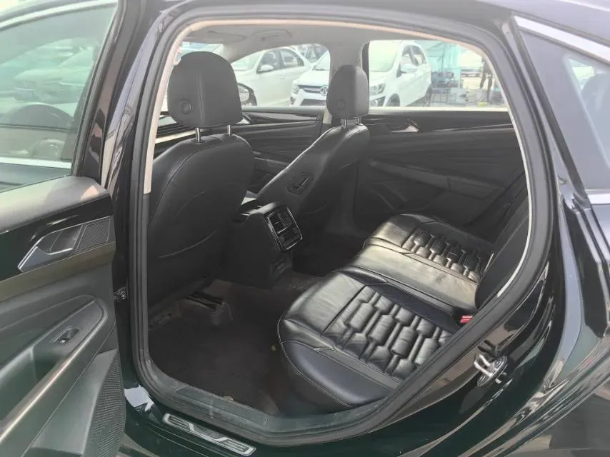 2020 Volkswagen Passat 1.4T 150HP L4 7DCT,autocango,china used car exporter,china ev exporter,chinese used car exporter,chinese used ev exporter