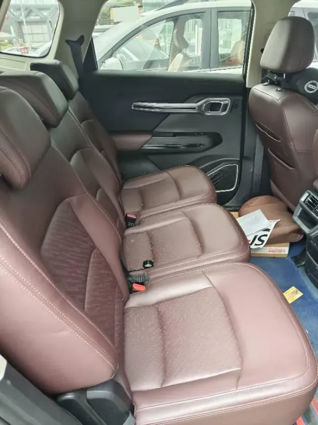 2020 Geely Okavango 1.8T 184HP L4 7DCT,autocango,china used car exporter,china ev exporter,chinese used car exporter,chinese used ev exporter