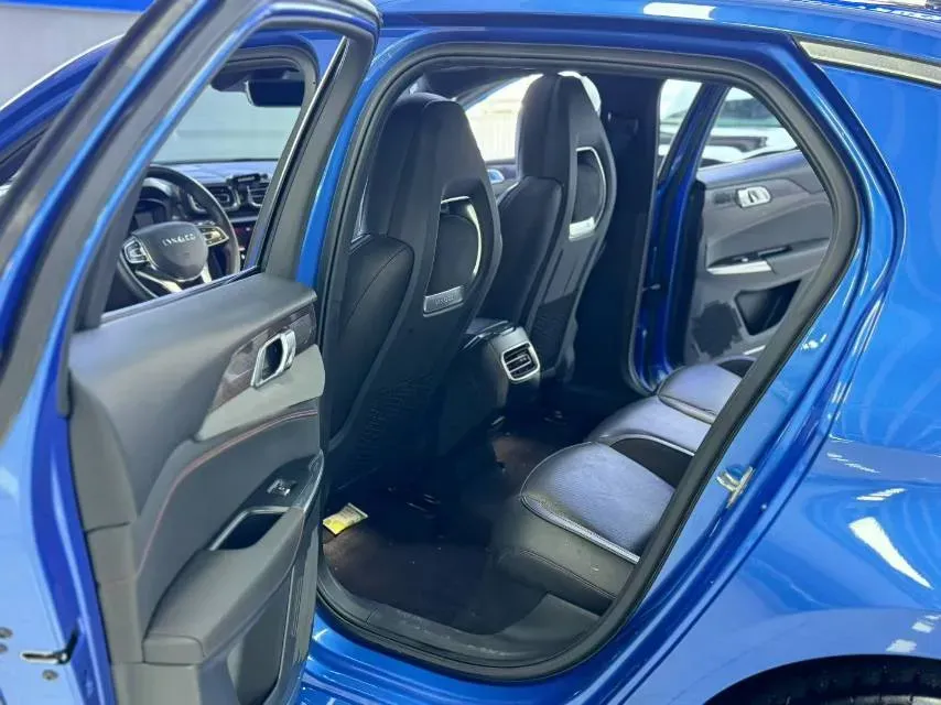 2018 Toyota C-HR 2.0L 171HP L4 CVT,autocango,china used car exporter,china ev exporter,chinese used car exporter,chinese used ev exporter