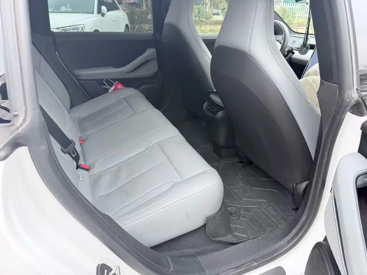 2022 JunTian HeiWuShi Youth 2.0T 203HP L4 6AT,autocango,china used car exporter,china ev exporter,chinese used car exporter,chinese used ev exporter