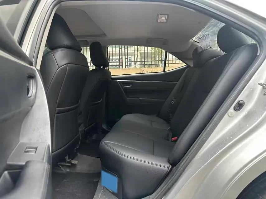 2017 Toyota Corolla 1.2T 116HP L4 CVT,autocango,china used car exporter,china ev exporter,chinese used car exporter,chinese used ev exporter