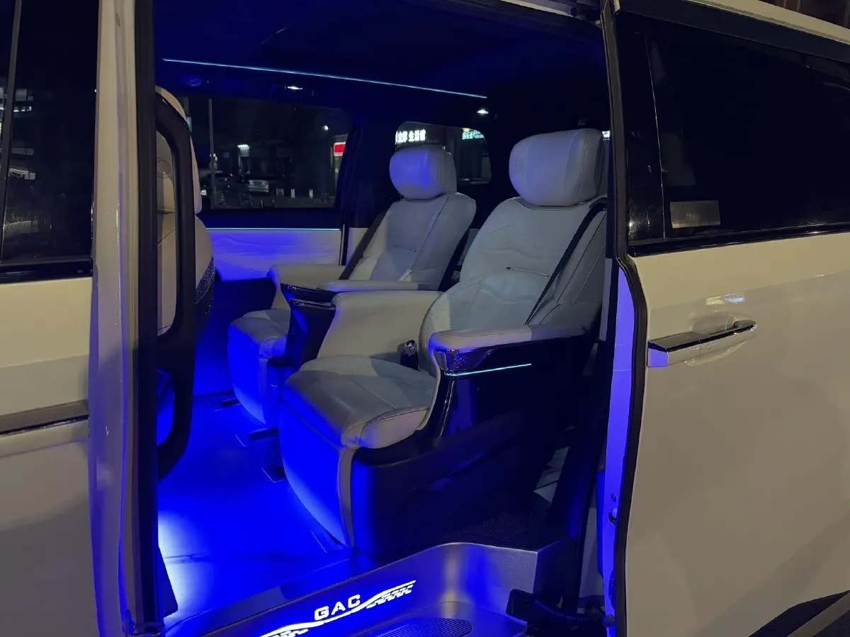 2023 GAC Trumpchi M8 2.0T 252HP L4 8AT,autocango,china used car exporter,china ev exporter,chinese used car exporter,chinese used ev exporter