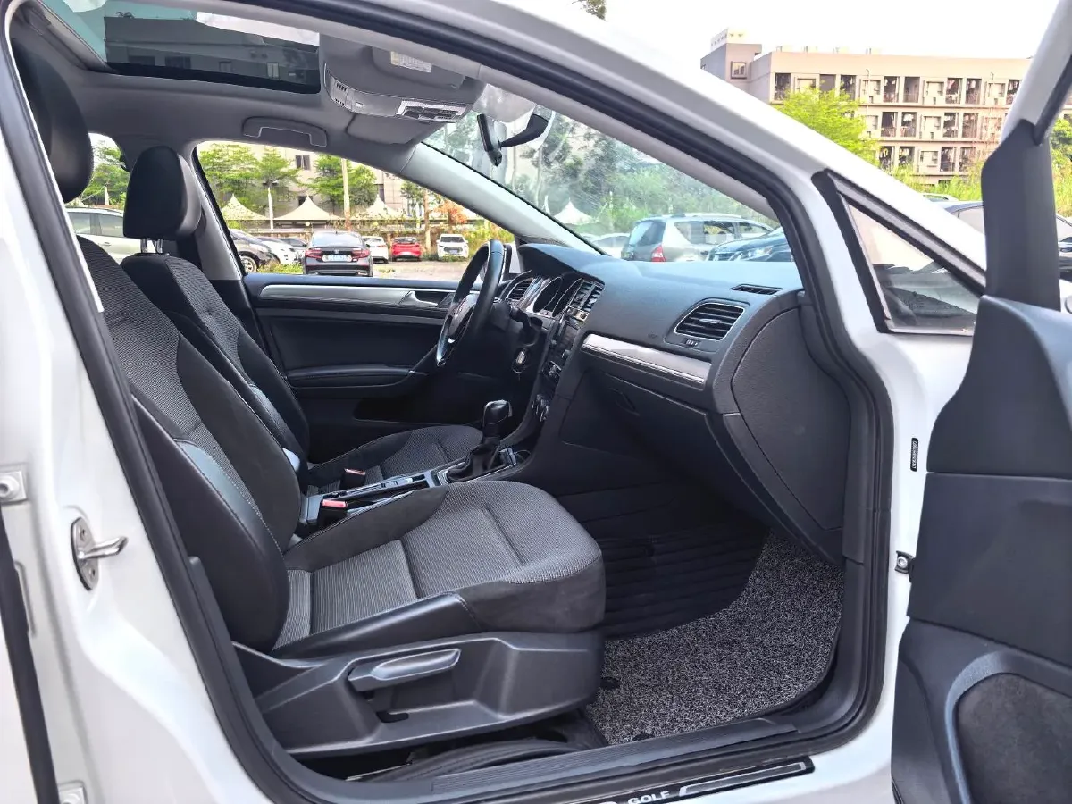 2018 Volkswagen Golf 1.4T 131HP L4 7DCT,autocango,china used car exporter,china ev exporter,chinese used car exporter,chinese used ev exporter