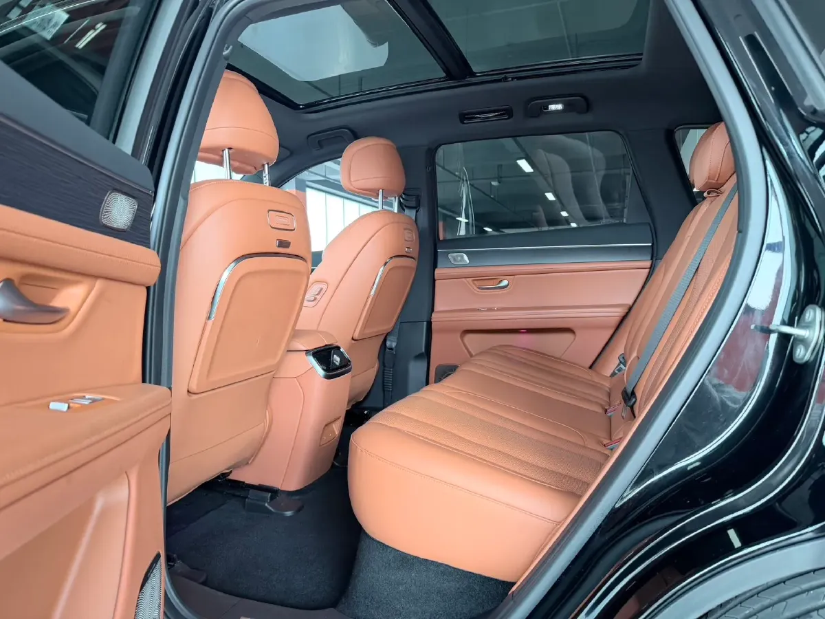 2024 AITO AITO M7 1.5T 152HP L4 REEV 38.5KWH,autocango,china used car exporter,china ev exporter,chinese used car exporter,chinese used ev exporter