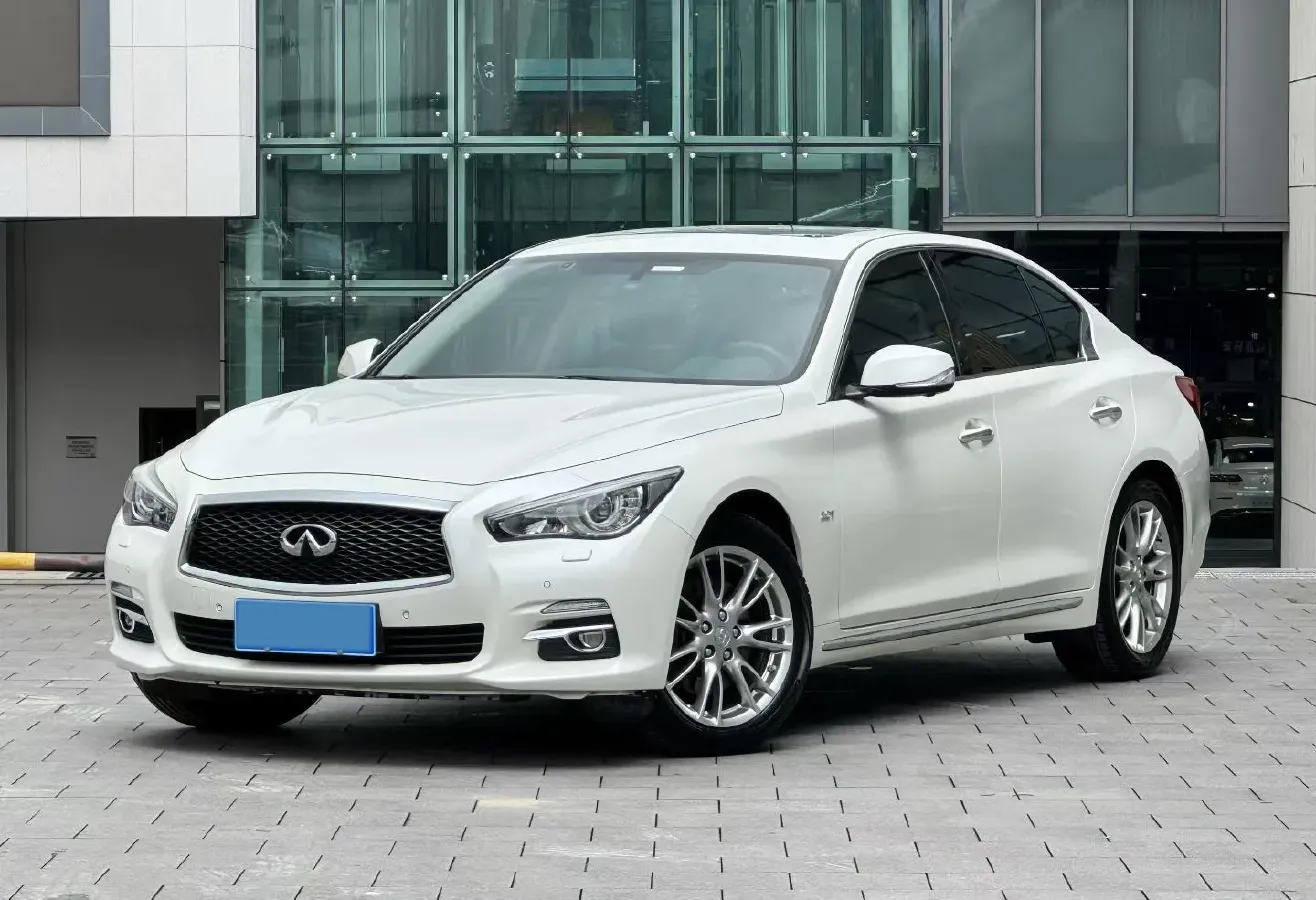2016 Infiniti Q50L 2.0T 211HP L4 7AT,autocango,china used car exporter,china ev exporter,chinese used car exporter,chinese used ev exporter