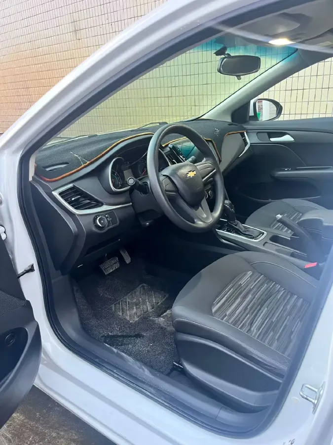 2019 Chevrolet Cavalier 1.5L 113HP L4 6AT,autocango,china used car exporter,china ev exporter,chinese used car exporter,chinese used ev exporter