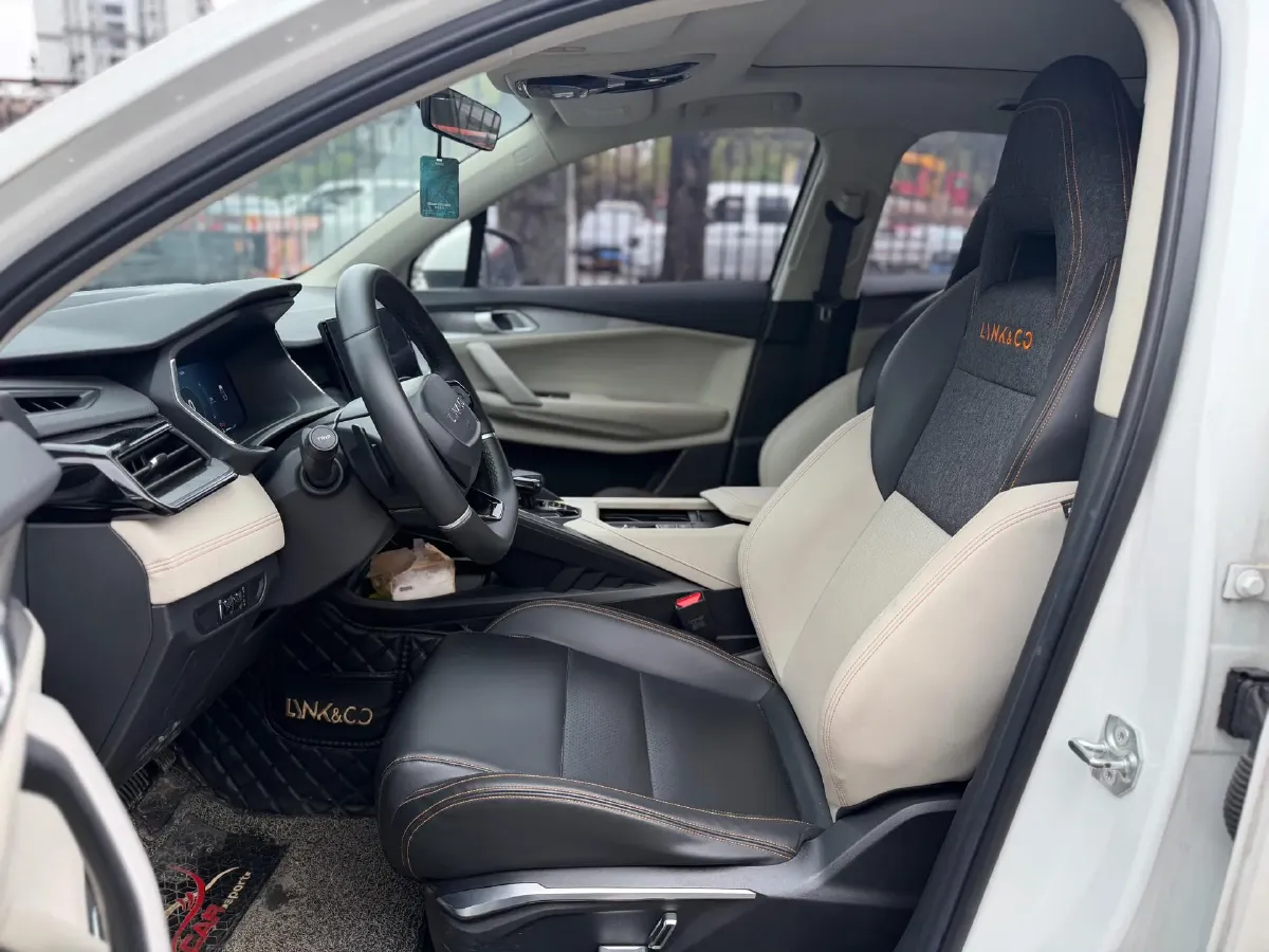 2020 LYNK&CO 06 1.5T 177HP L3 7DCT,autocango,china used car exporter,china ev exporter,chinese used car exporter,chinese used ev exporter