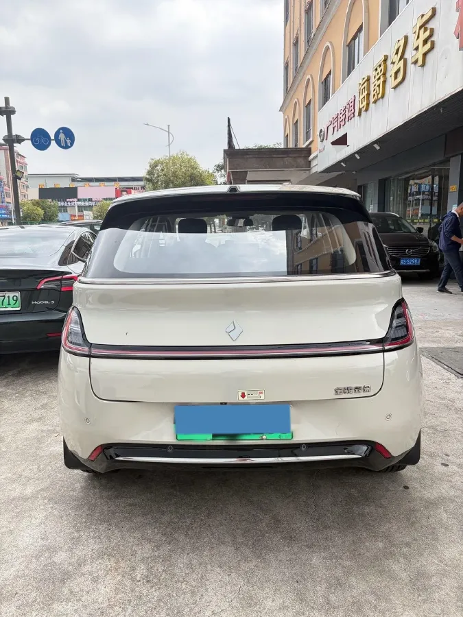 2023 BaoJun Cloud BEV 50.6KWH,autocango,china used car exporter,china ev exporter,chinese used car exporter,chinese used ev exporter