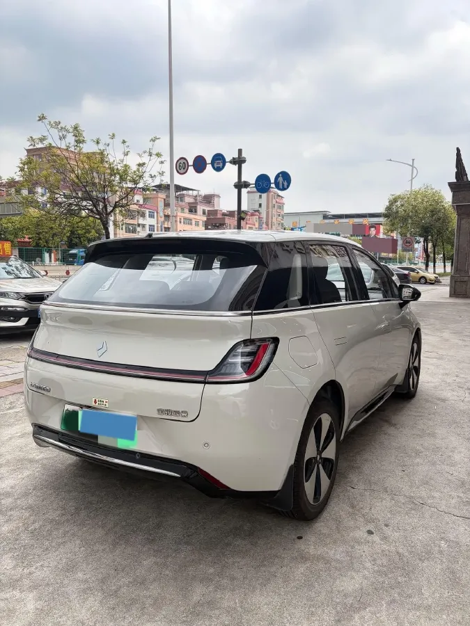 2023 BaoJun Cloud BEV 50.6KWH,autocango,china used car exporter,china ev exporter,chinese used car exporter,chinese used ev exporter