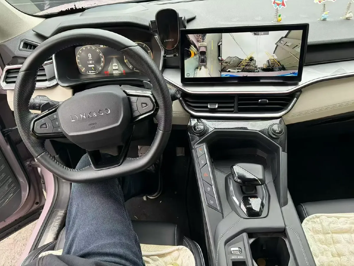 2023 LYNK&CO 03 1.5T 181HP L4 7DCT,autocango,china used car exporter,china ev exporter,chinese used car exporter,chinese used ev exporter