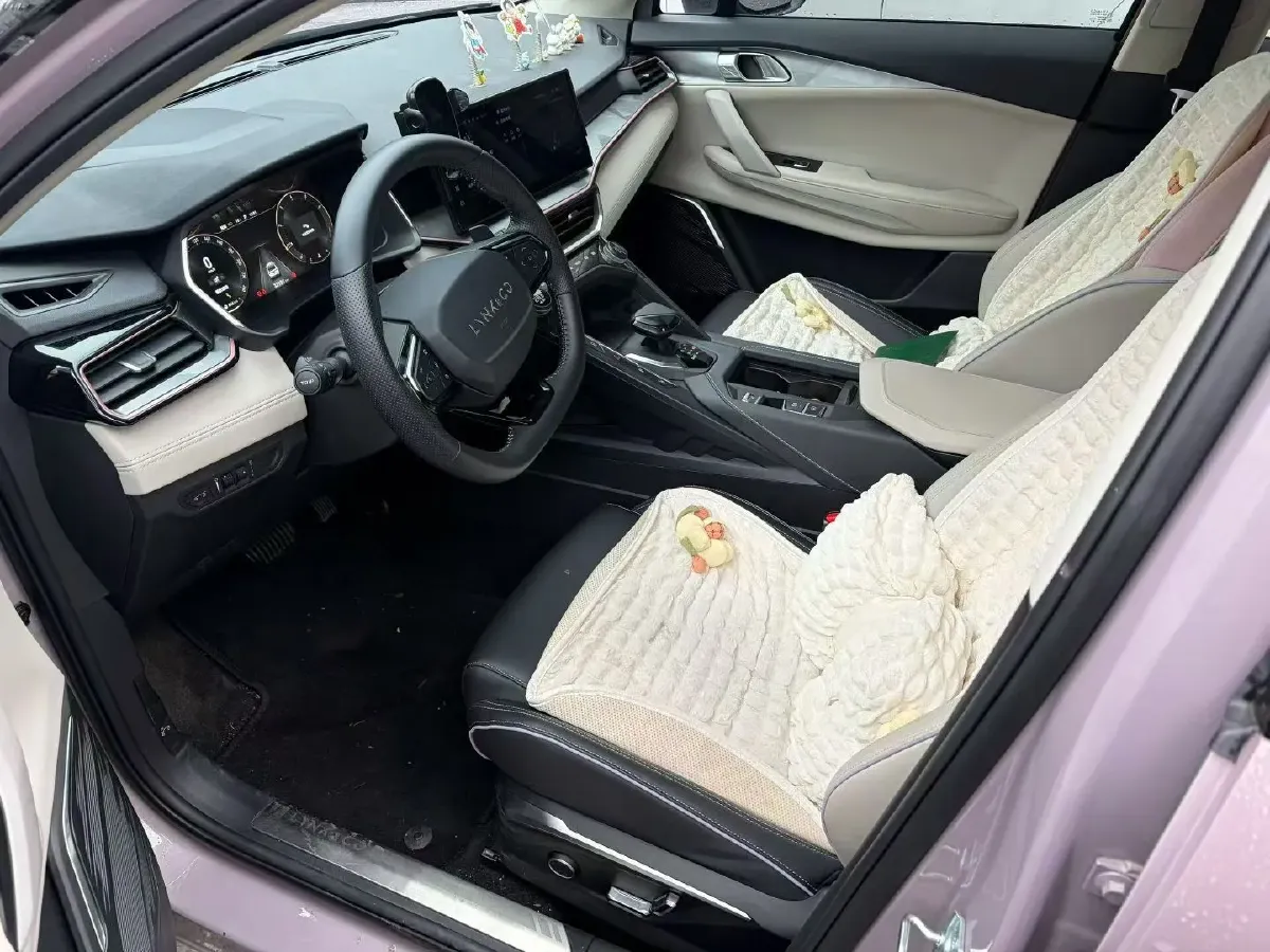 2023 LYNK&CO 03 1.5T 181HP L4 7DCT,autocango,china used car exporter,china ev exporter,chinese used car exporter,chinese used ev exporter