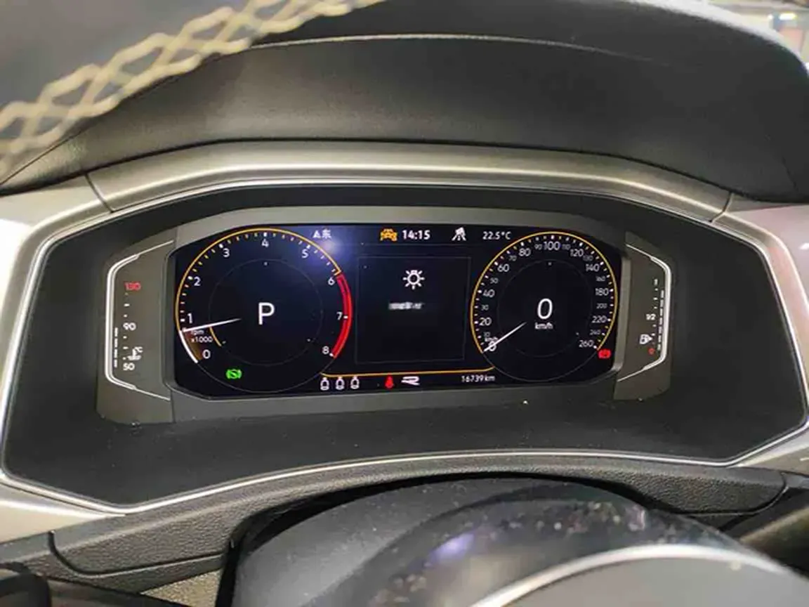 2022 Volkswagen T-Roc 1.4T 150HP L4 7DCT,autocango,china used car exporter,china ev exporter,chinese used car exporter,chinese used ev exporter