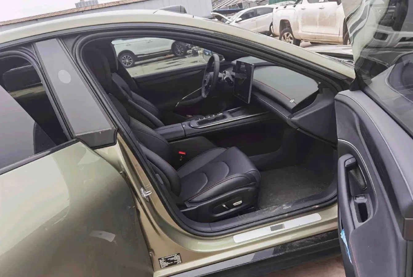 2024 MI SU7 BEV 94.3KWH,autocango,china used car exporter,china ev exporter,chinese used car exporter,chinese used ev exporter