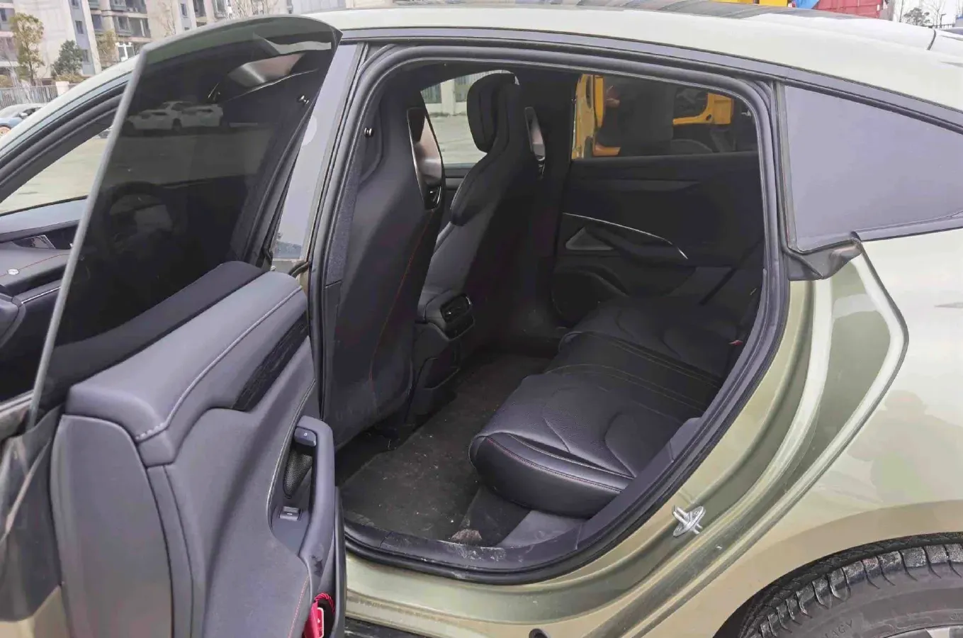 2024 MI SU7 BEV 94.3KWH,autocango,china used car exporter,china ev exporter,chinese used car exporter,chinese used ev exporter