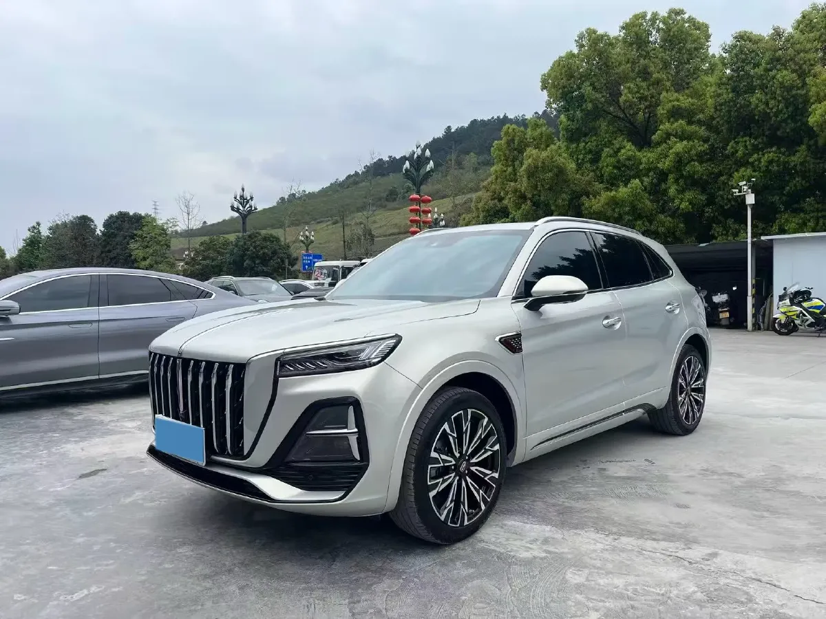 2023 HongQi HS5 2.0T 252HP L4 8AT,autocango,china used car exporter,china ev exporter,chinese used car exporter,chinese used ev exporter