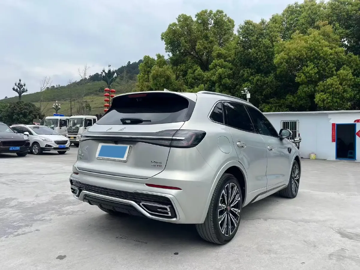 2023 HongQi HS5 2.0T 252HP L4 8AT,autocango,china used car exporter,china ev exporter,chinese used car exporter,chinese used ev exporter