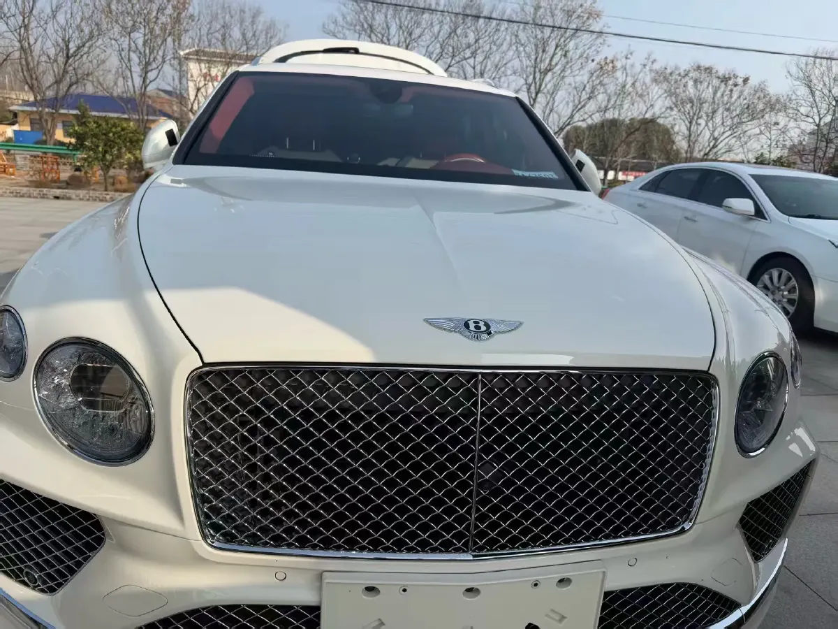 2022 Bentley Bentayga 4.0T 550HP V8 8AT,autocango,china used car exporter,china ev exporter,chinese used car exporter,chinese used ev exporter