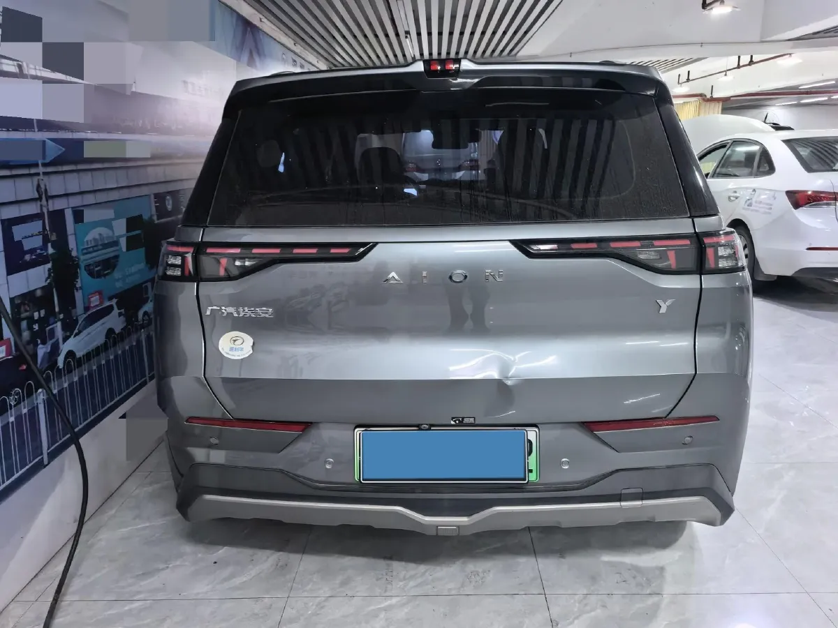2022 Geely Okavango 1.8T 184HP L4 7DCT,autocango,china used car exporter,china ev exporter,chinese used car exporter,chinese used ev exporter