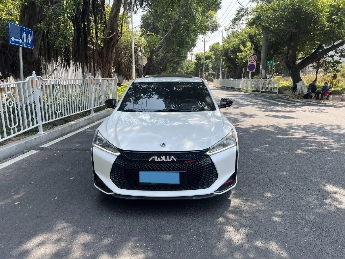 2021 DongFeng Aeolus YiXuan MAX 1.5T 190HP L4 7DCT,autocango,china used car exporter,china ev exporter,chinese used car exporter,chinese used ev exporter
