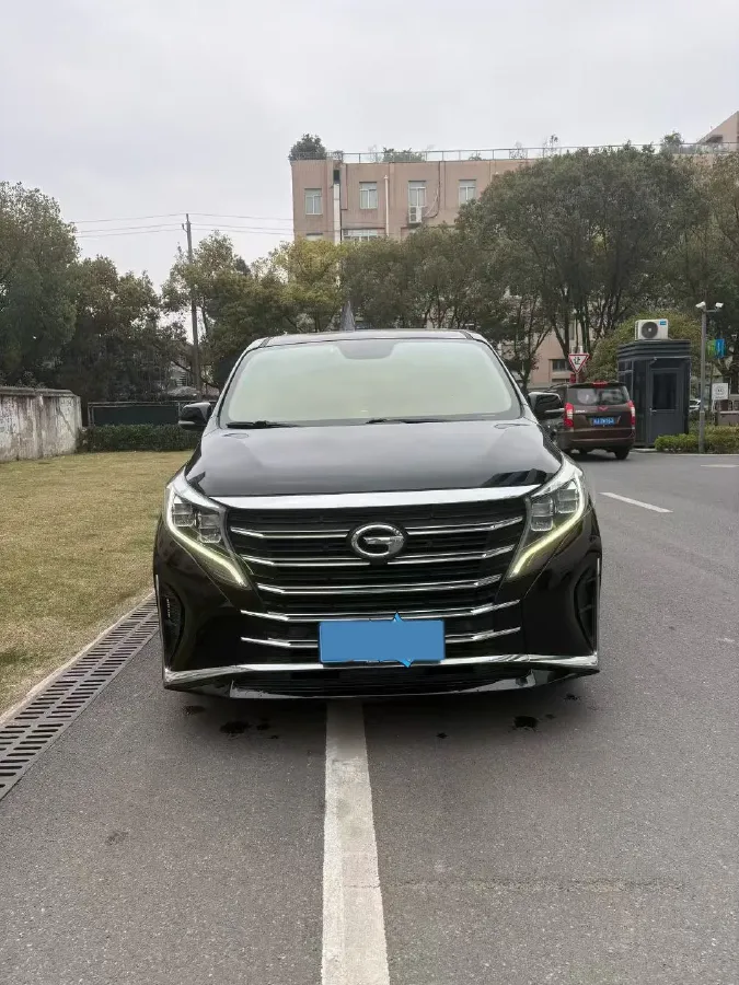 2021 GAC Trumpchi M8 2.0T 252HP L4 8AT,autocango,china used car exporter,china ev exporter,chinese used car exporter,chinese used ev exporter