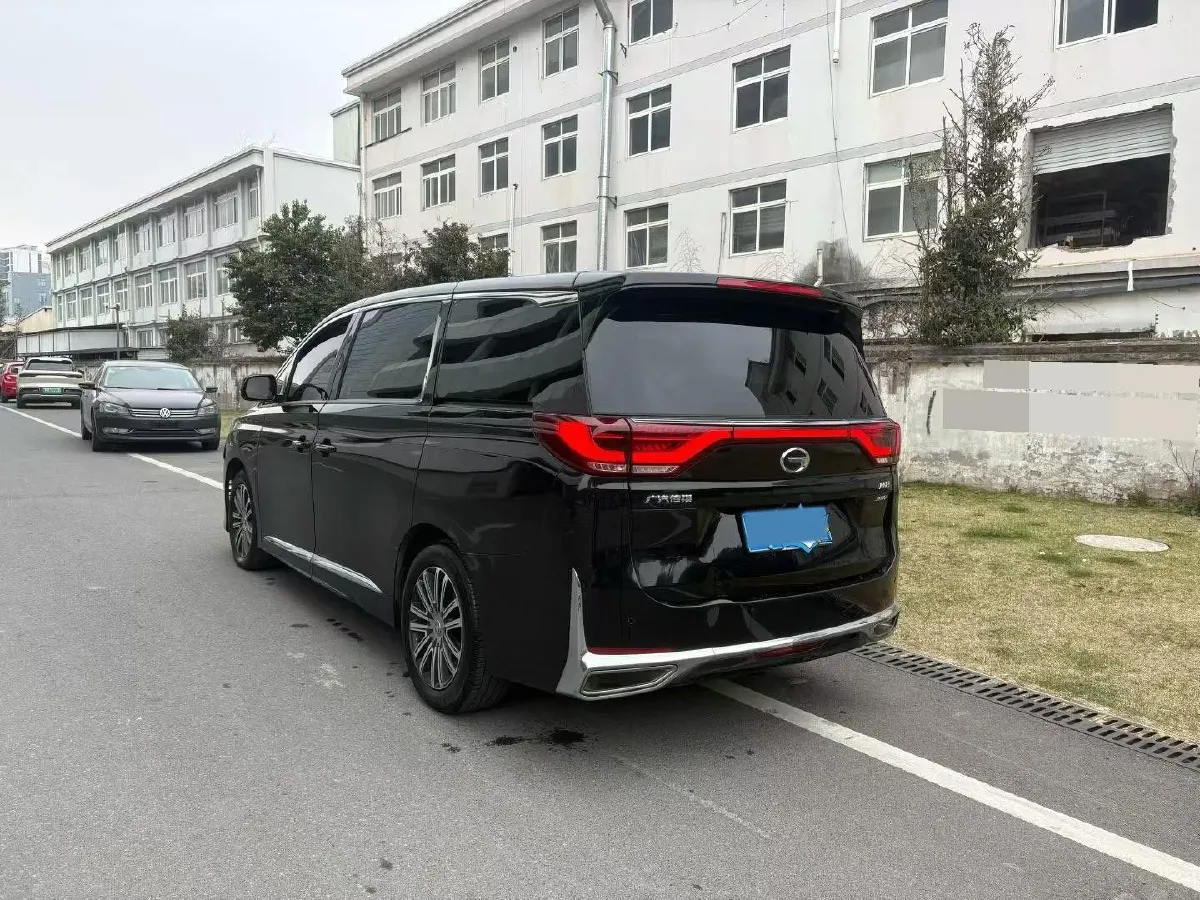 2021 GAC Trumpchi M8 2.0T 252HP L4 8AT,autocango,china used car exporter,china ev exporter,chinese used car exporter,chinese used ev exporter