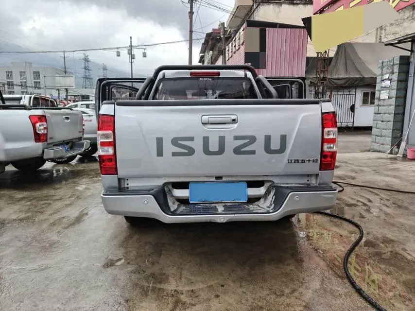 2023 Isuzu RE-MAX Jim 2.5T 143HP L4 6MT,autocango,china used car exporter,china ev exporter,chinese used car exporter,chinese used ev exporter