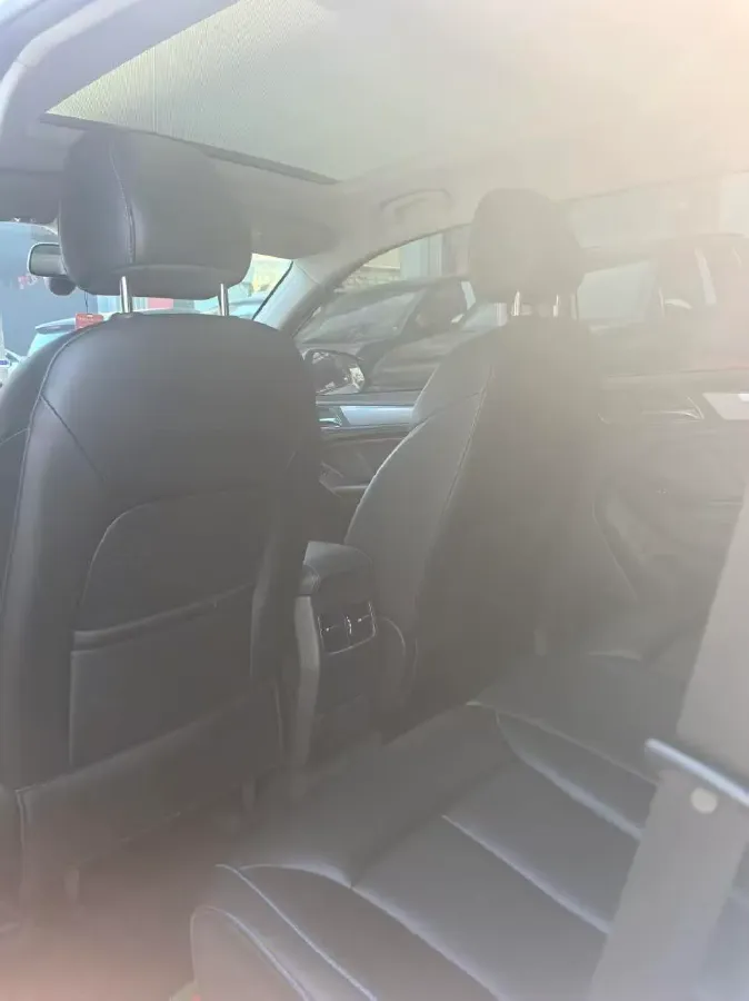 2020 Roewe RX5 1.5T 169HP L4 7DCT,autocango,china used car exporter,china ev exporter,chinese used car exporter,chinese used ev exporter