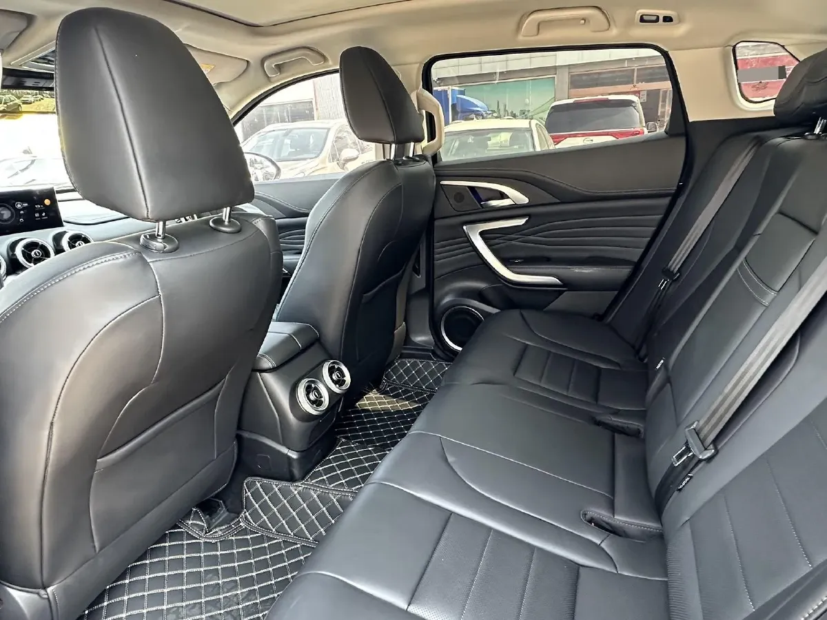 2020 WEY VV7 2.0T 227HP L4 7DCT,autocango,china used car exporter,china ev exporter,chinese used car exporter,chinese used ev exporter