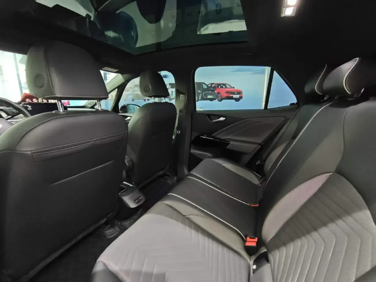 2023 Volkswagen ID.3 BEV 52.8KWH,autocango,china used car exporter,china ev exporter,chinese used car exporter,chinese used ev exporter