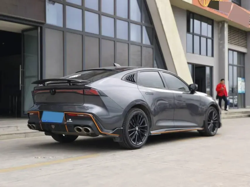 2022 ChangAn UNI-V 2.0T 233HP L4 8AT,autocango,china used car exporter,china ev exporter,chinese used car exporter,chinese used ev exporter