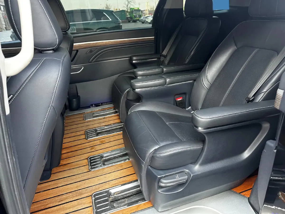 2023 GAC Trumpchi M8 2.0T 252HP L4 8AT,autocango,china used car exporter,china ev exporter,chinese used car exporter,chinese used ev exporter