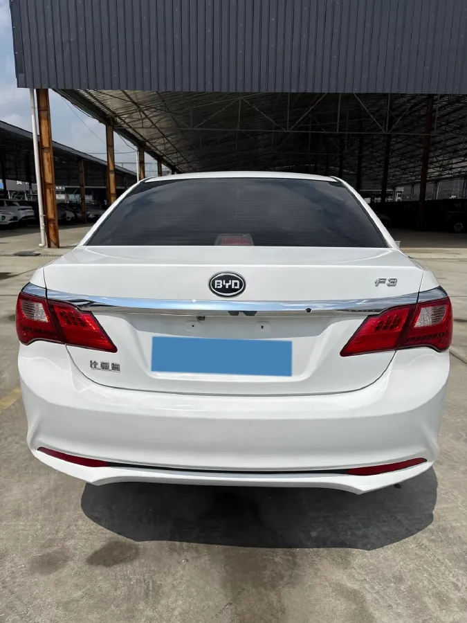 2020 BYD F3 1.5L 109HP L4 5MT,autocango,china used car exporter,china ev exporter,chinese used car exporter,chinese used ev exporter