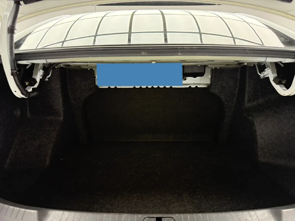 2024 Chevrolet Monza 1.5L 113HP L4 6DCT,autocango,china used car exporter,china ev exporter,chinese used car exporter,chinese used ev exporter