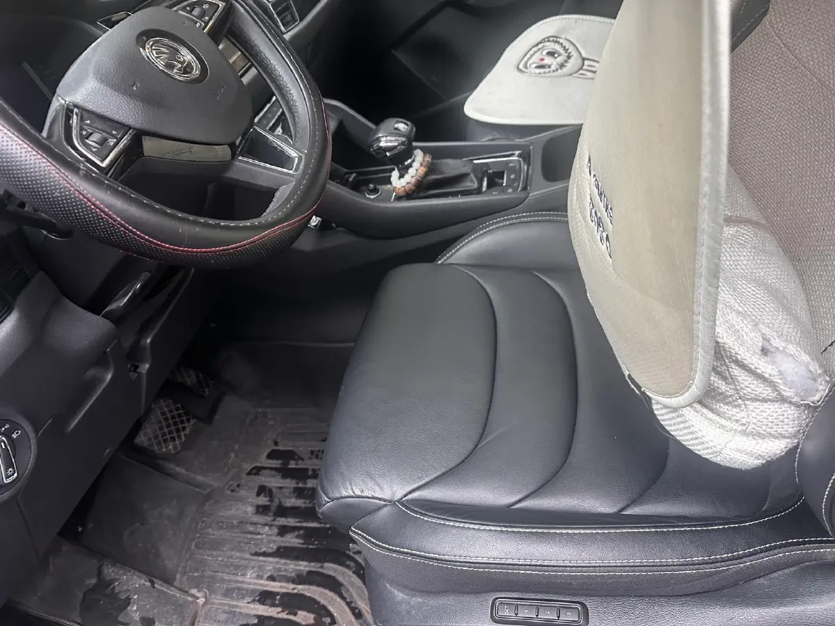 2019 Chevrolet Equinox 2.0T 260HP L4 9AT,autocango,china used car exporter,china ev exporter,chinese used car exporter,chinese used ev exporter